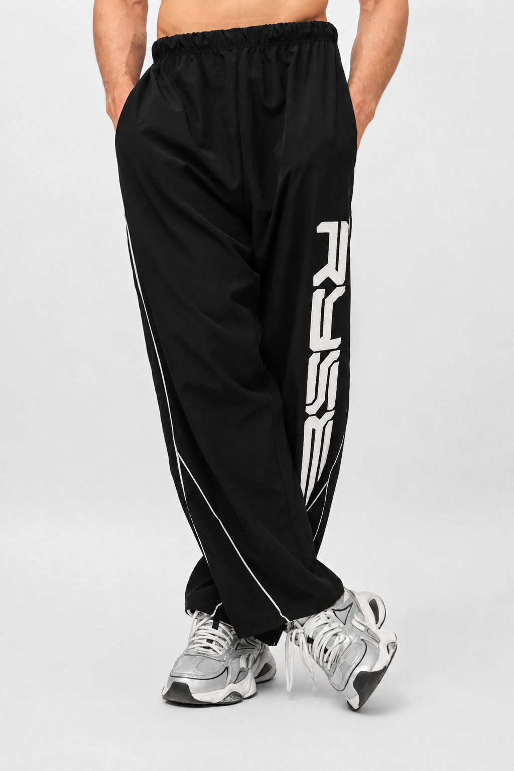 Flow Track Pants