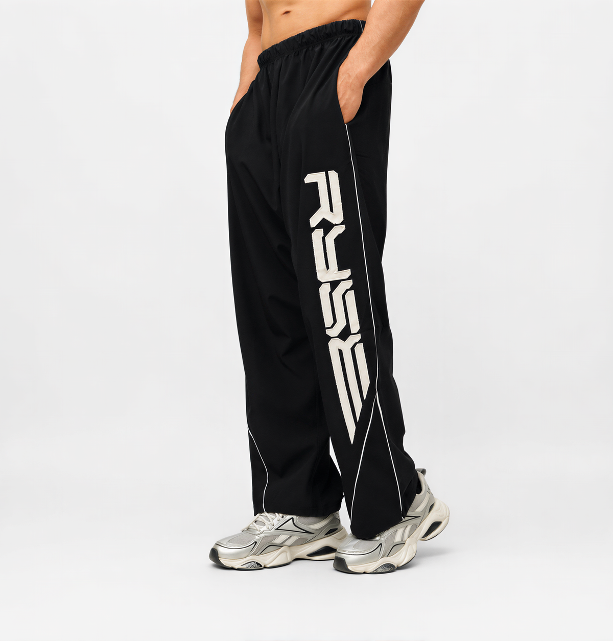 Flow Track Pants